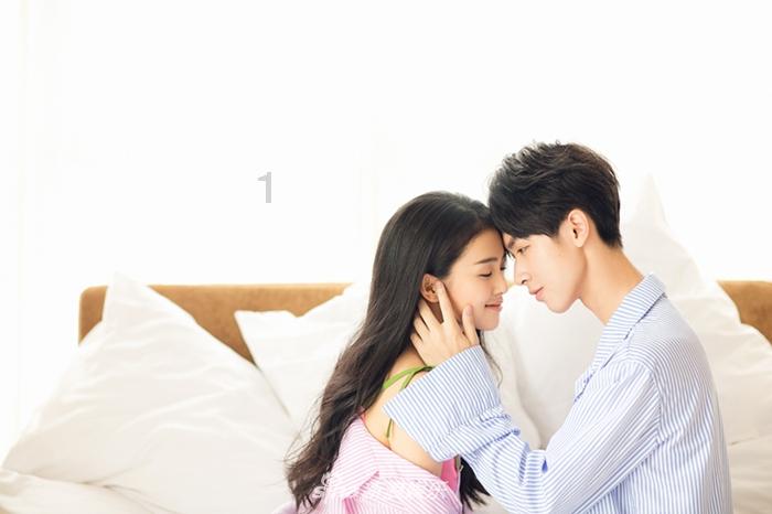 任重情人节送女网友鲜花，网友为何会说不喜欢他了？游戏画面