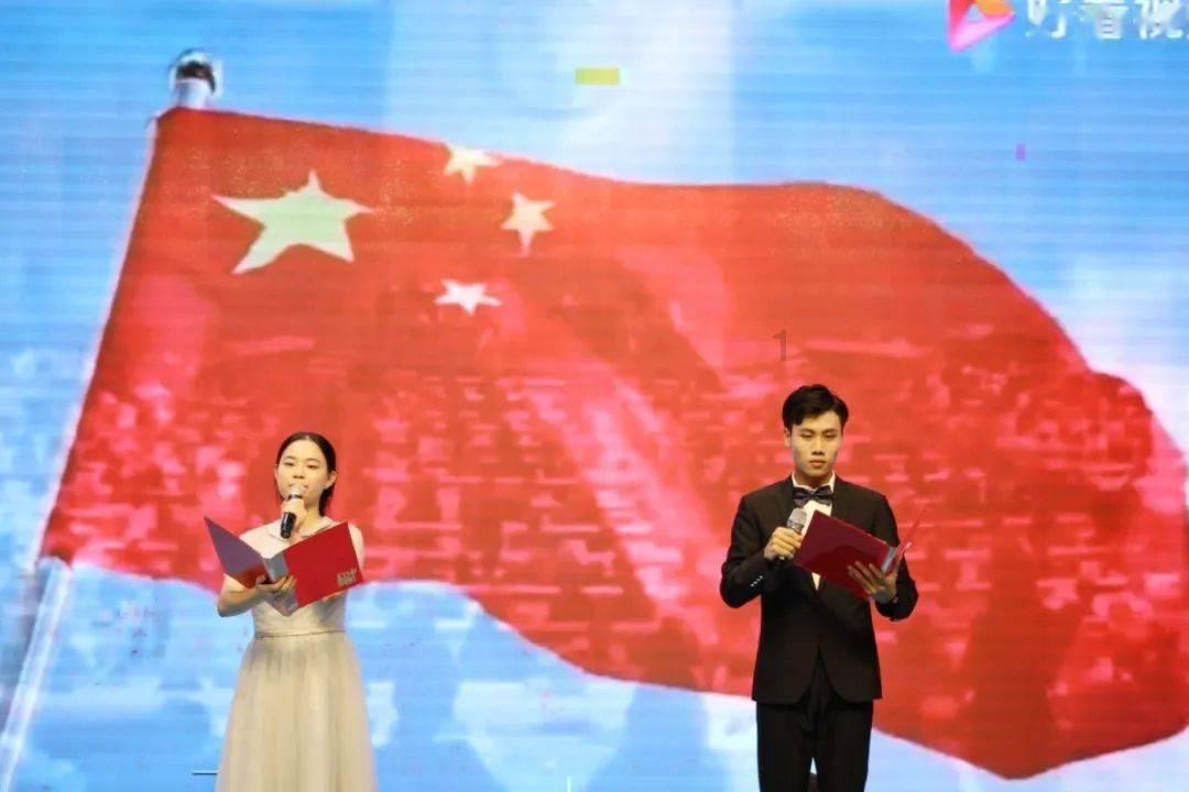 救援聪明男孩